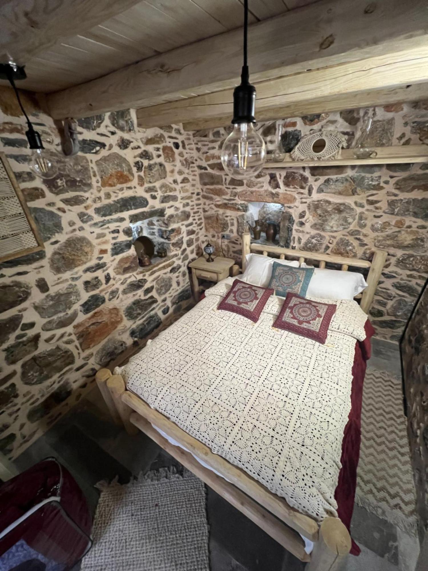 Byzantine Home In The Castle Mestá Exterior foto